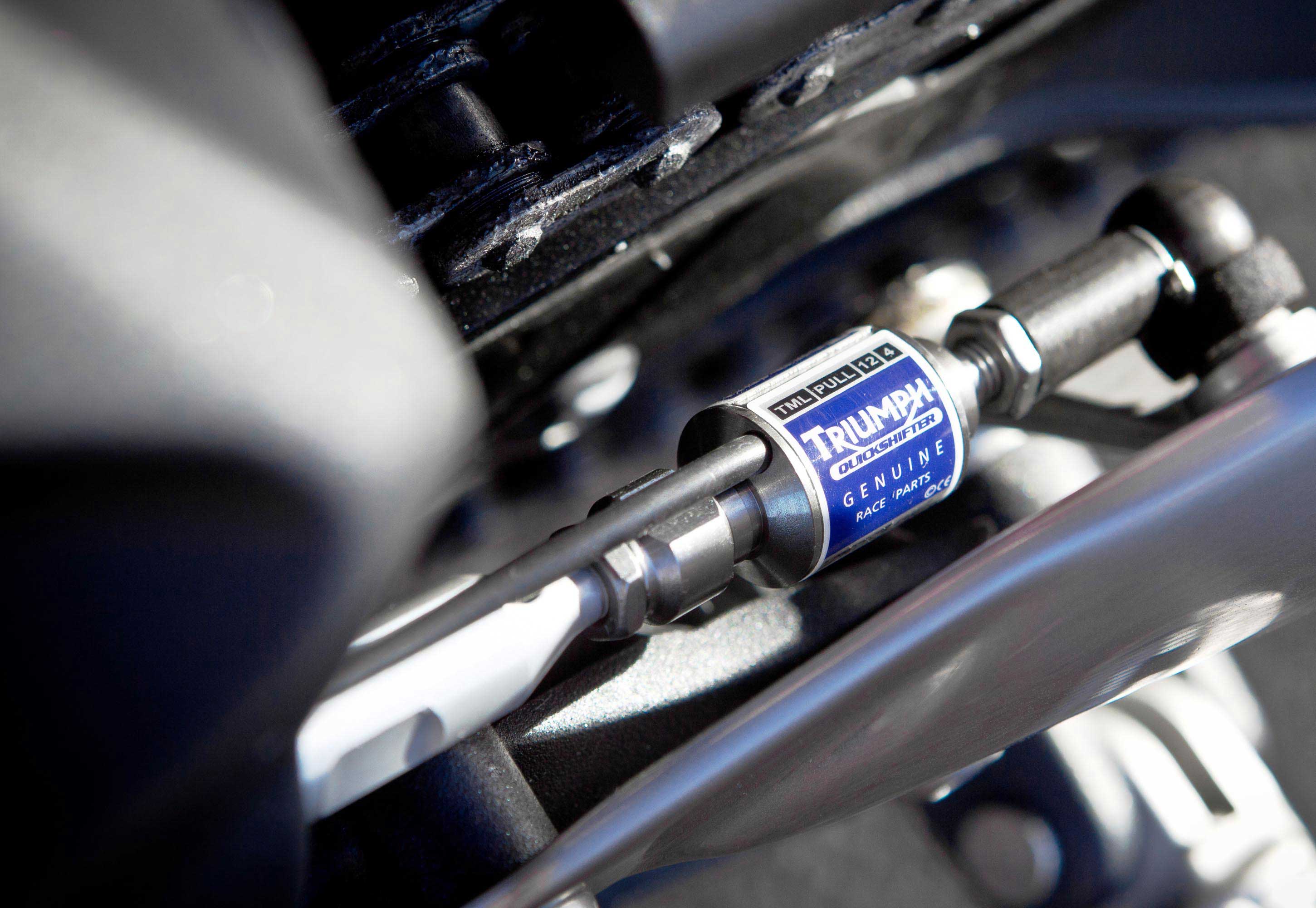 Street deals triple quickshifter